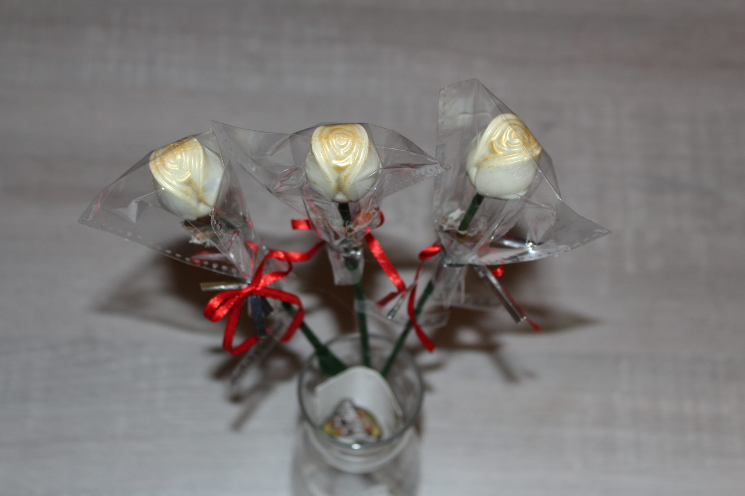 Chocolate Roses - Image 4