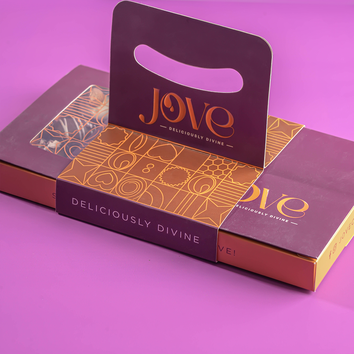 Assorted Chocolate & Nut Dates Box of 15 - Image 3