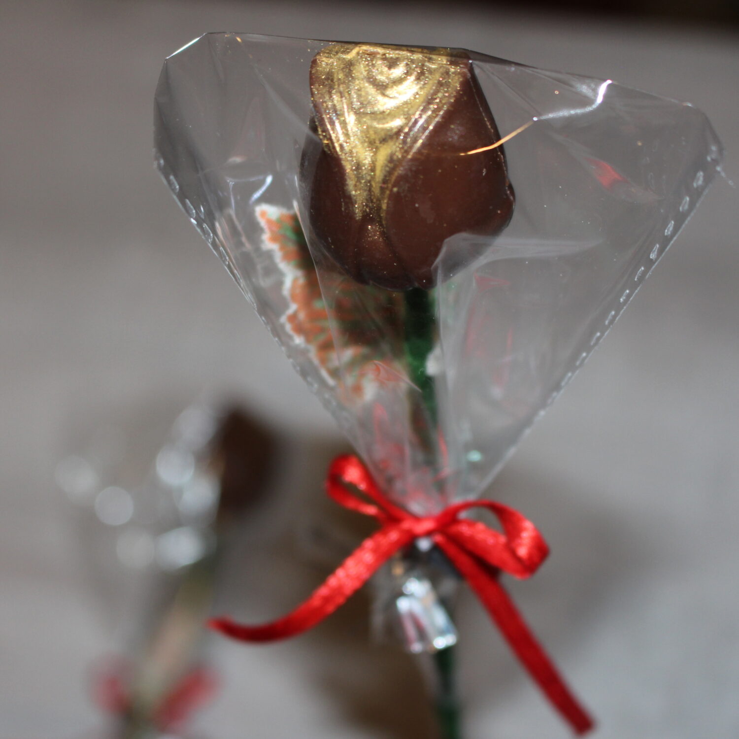 Chocolate Roses - handcrafted valentine by Jove, Islamabad & Rawalpindi delivery