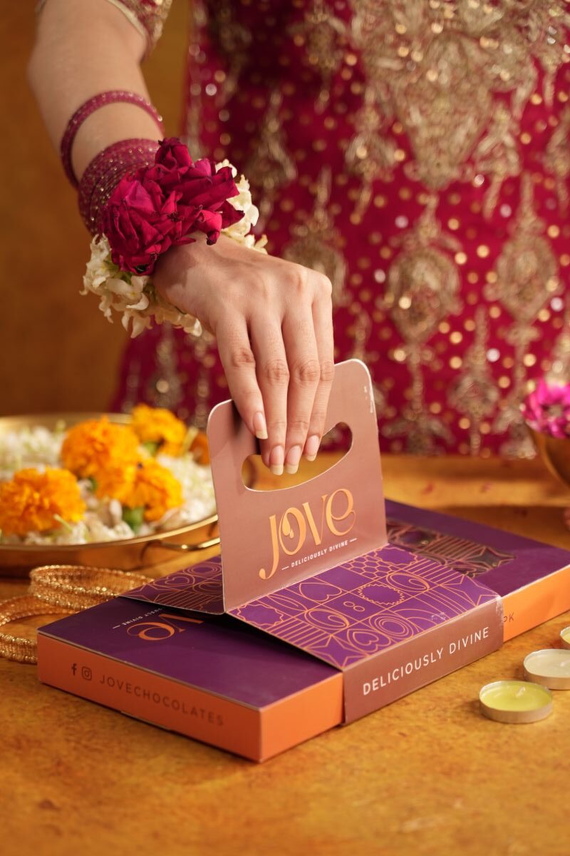Wedding Chocolate Purple Box 15Pcs - Image 4