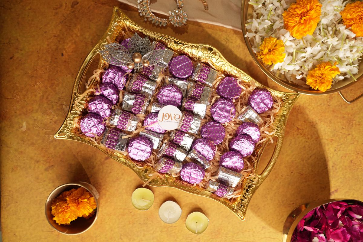 Wedding Chocolate Platter 50 Pcs - Image 3