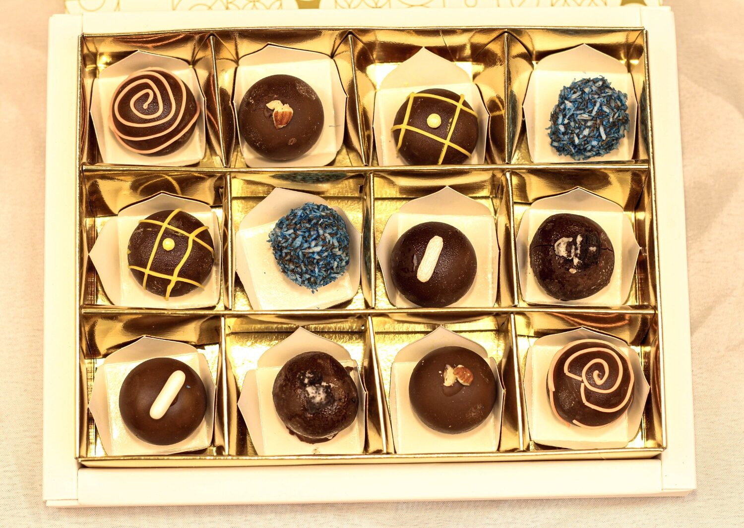 Baby Announcement Truffle Box Of 8 - handcrafted baby announcement by Jove, Islamabad & Rawalpindi delivery